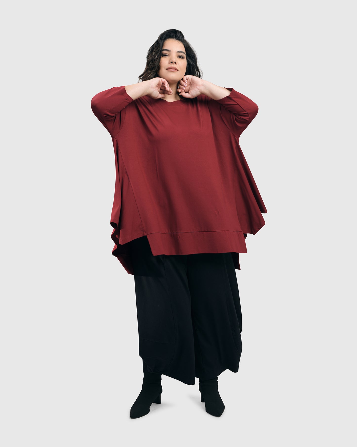 חולצה פורצת בורדו