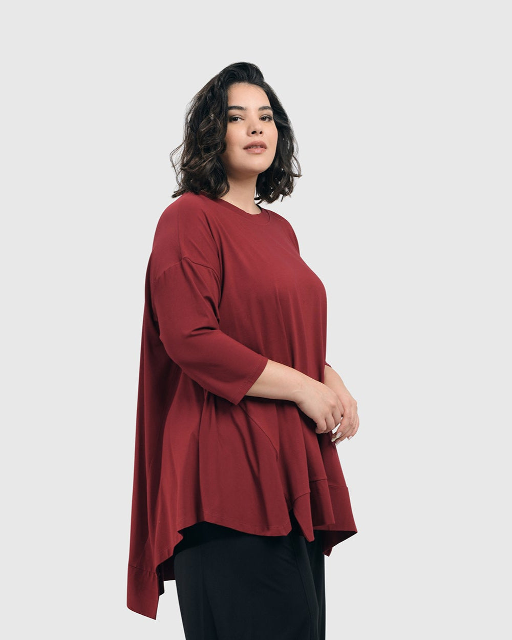 חולצה פורצת בורדו