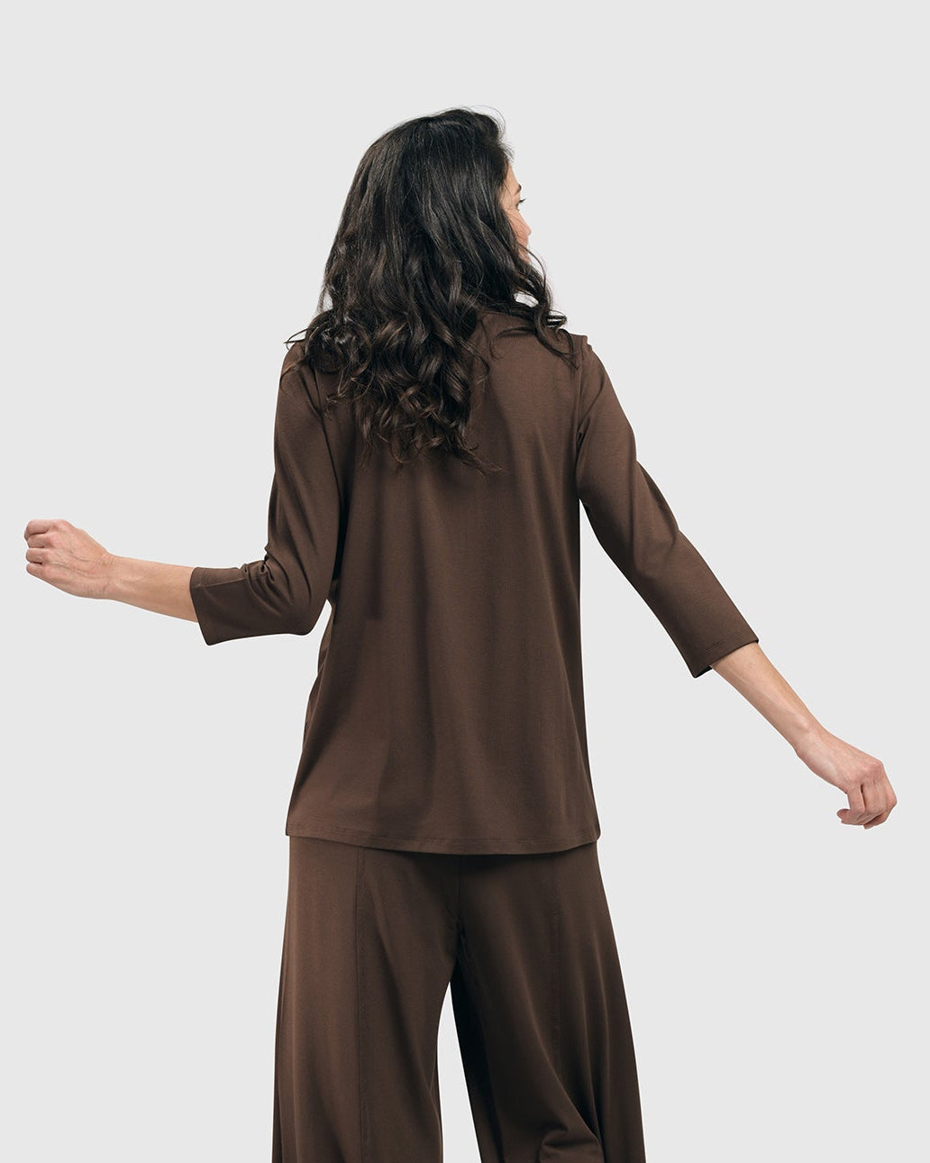 חולצה גולף חומה