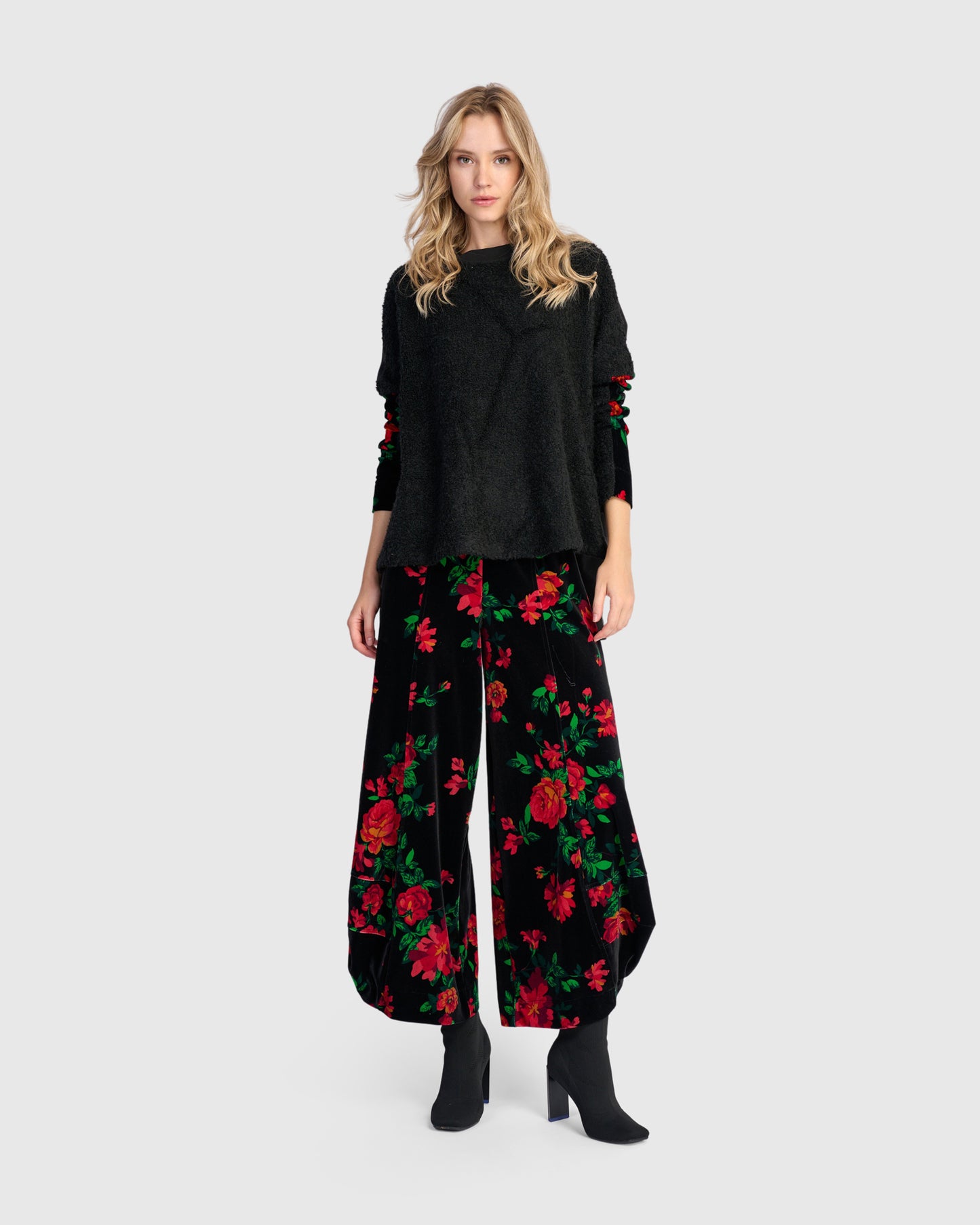 סווטשירט פרחוני