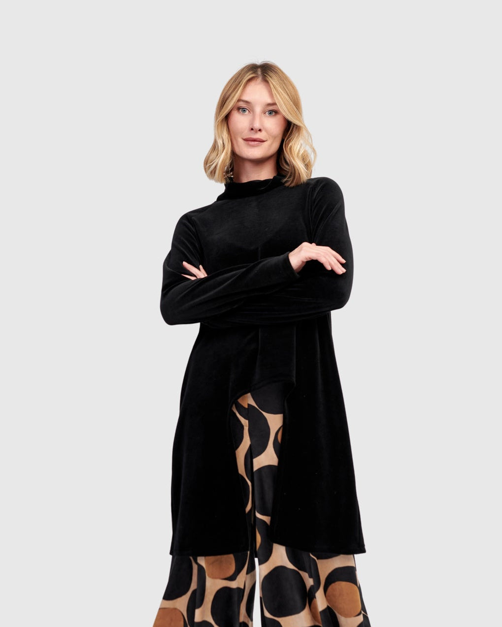 טוניקה גולף חדשנית קטיפה שחורה