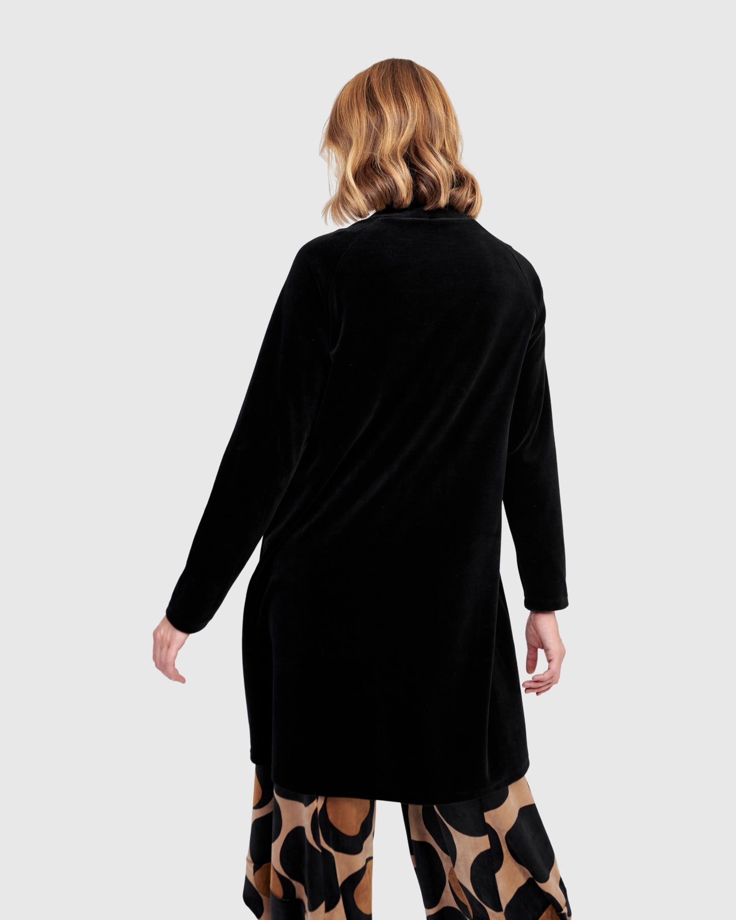 טוניקה גולף חדשנית קטיפה שחורה