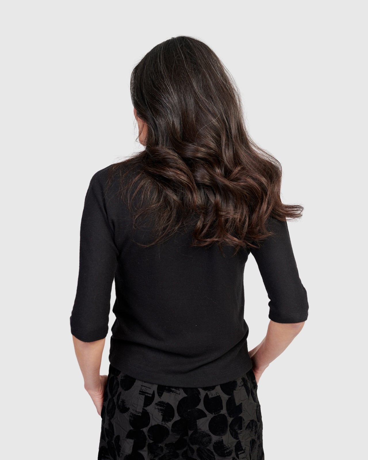 טישירט חמודה שחורה