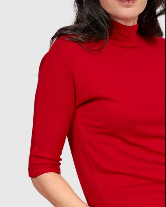 טישירט חמודה אדומה