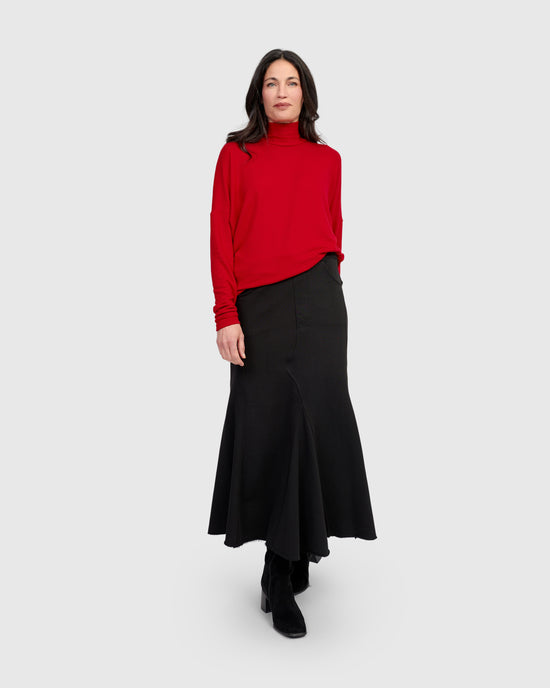 חצאית דג שחורה