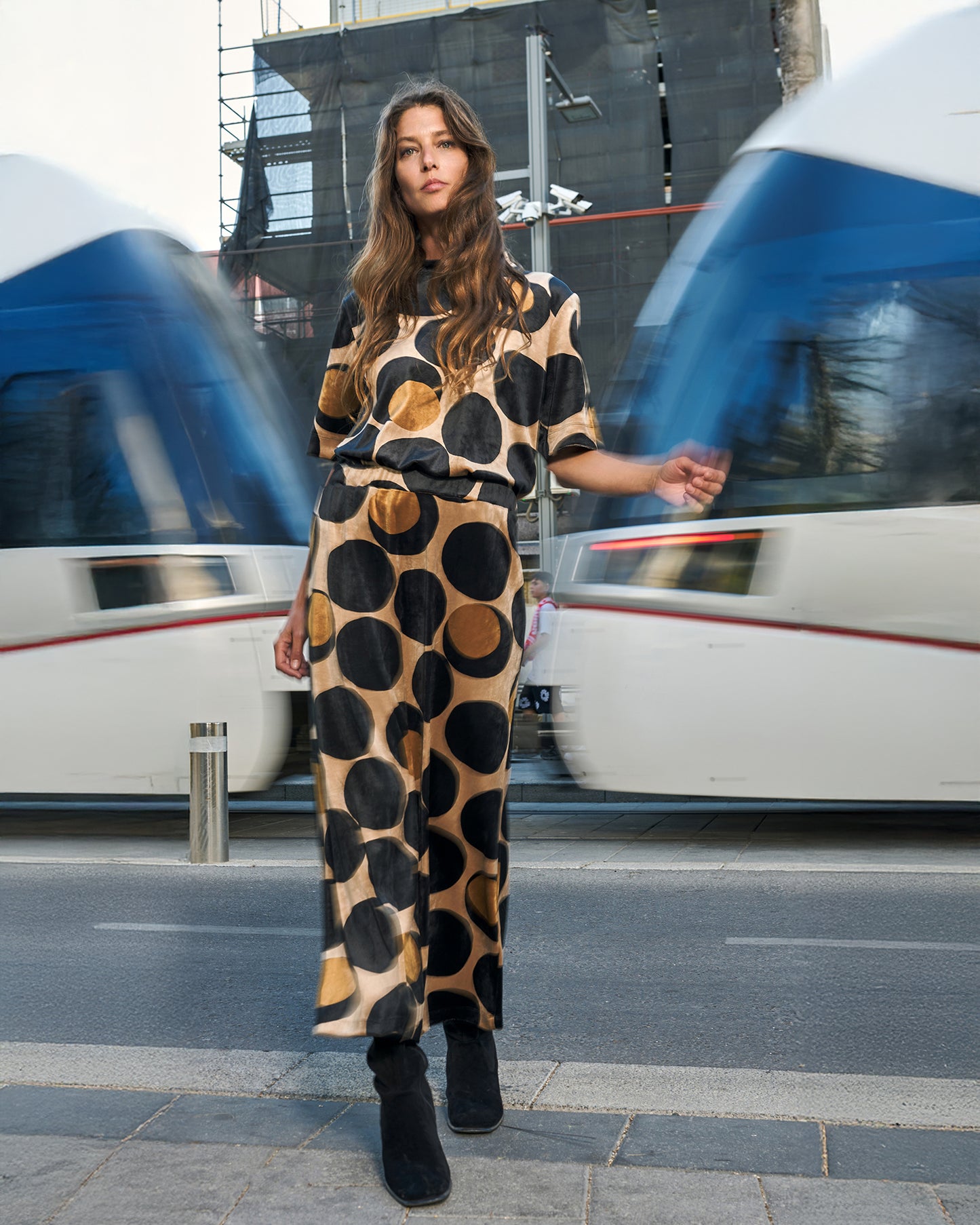 טישירט חמודה קטיפה עיגולים