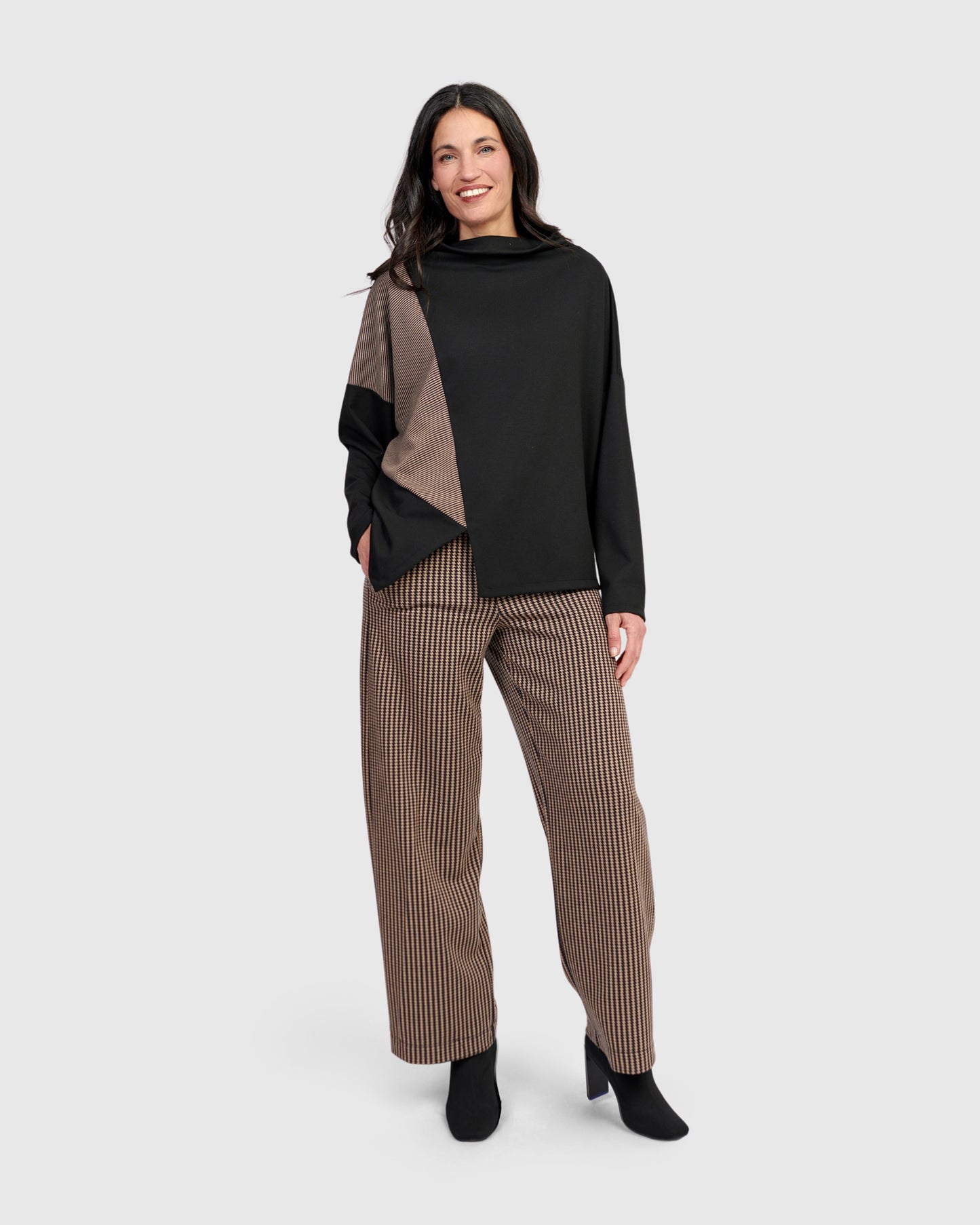 מכנסי בסטי שוקולד