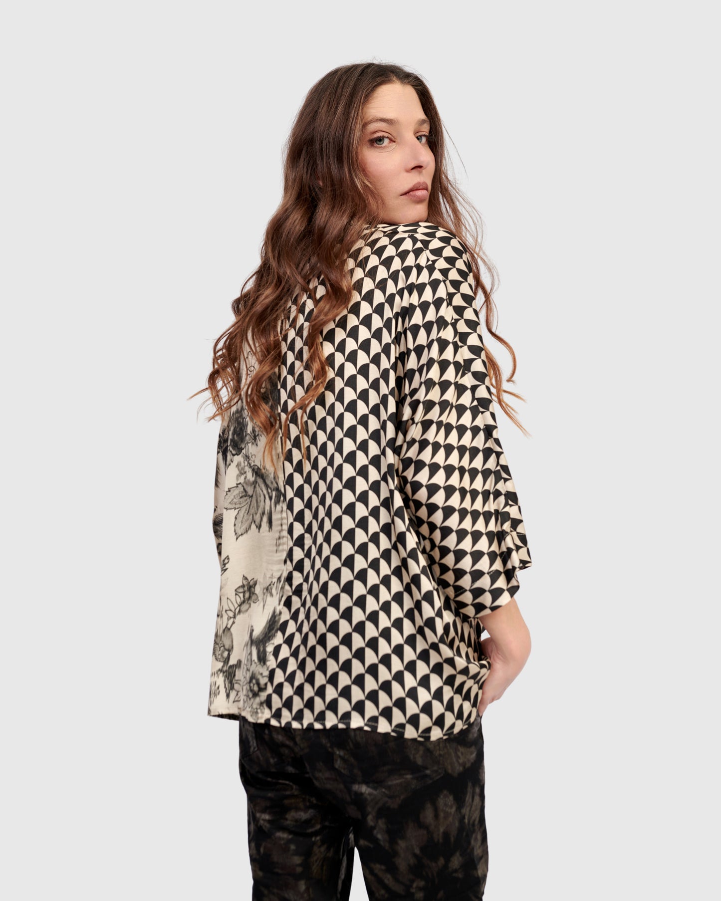 טוניקה חצי חצי פרח