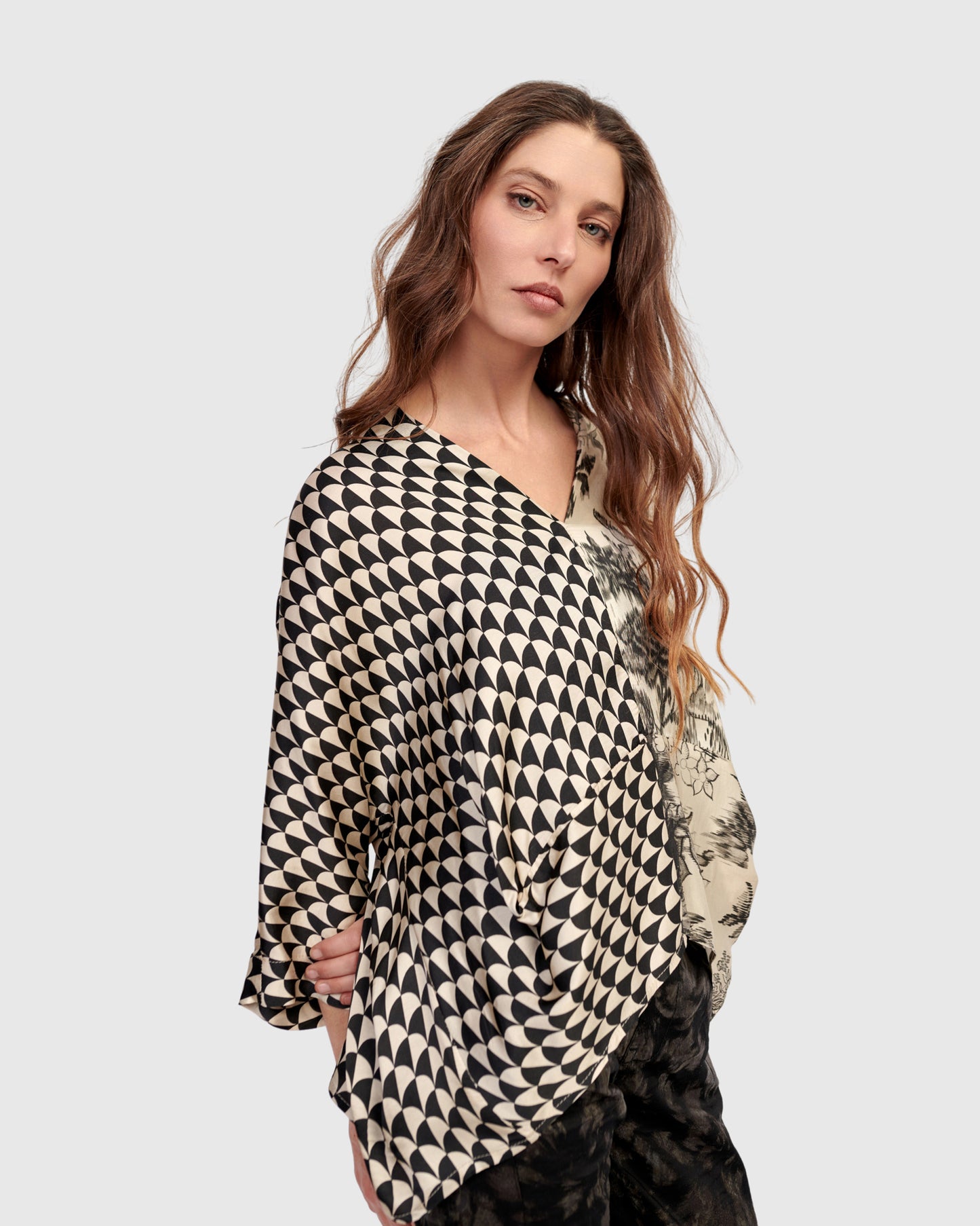 טוניקה חצי חצי פרח