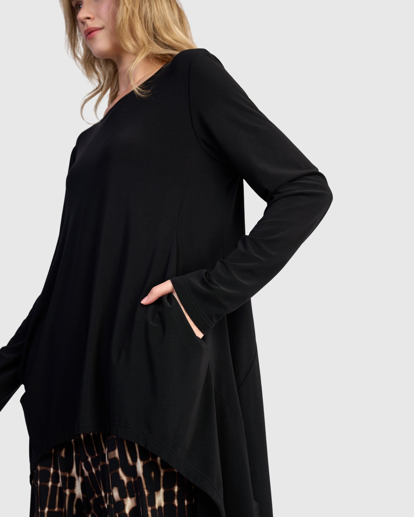 טוניקה רננה שחורה