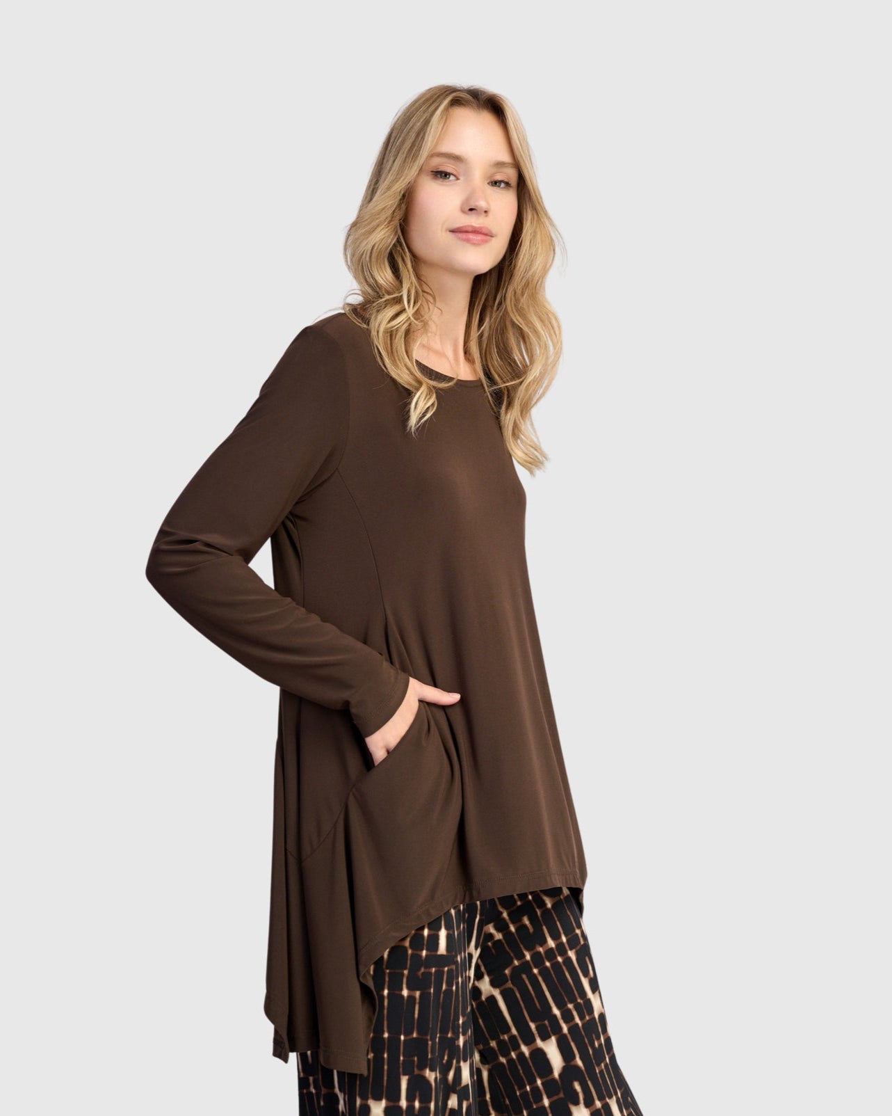 טוניקה רננה חומה