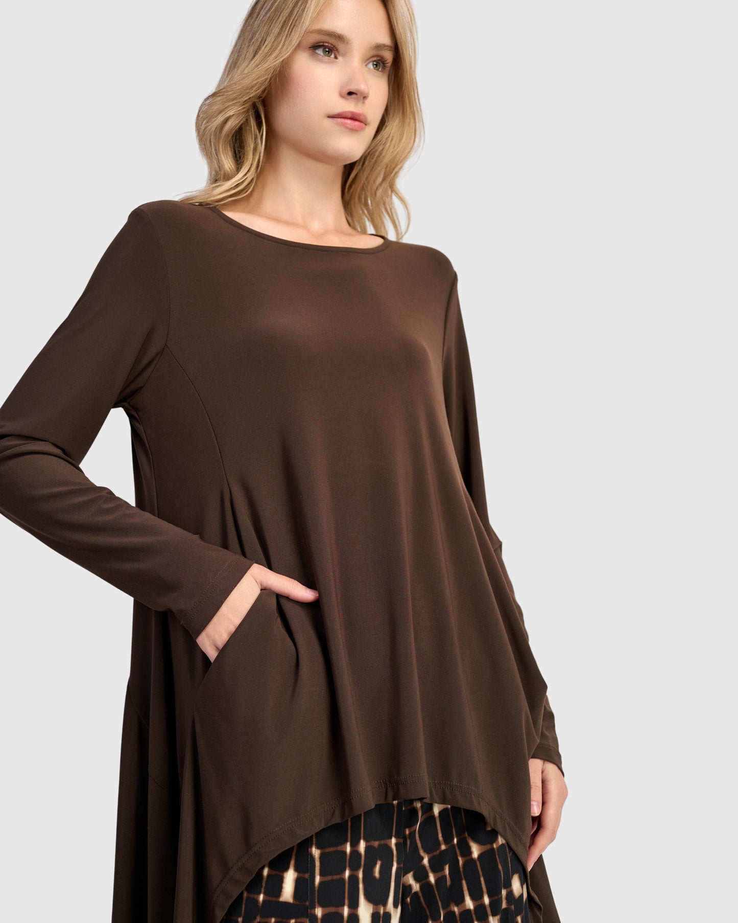 טוניקה רננה חומה