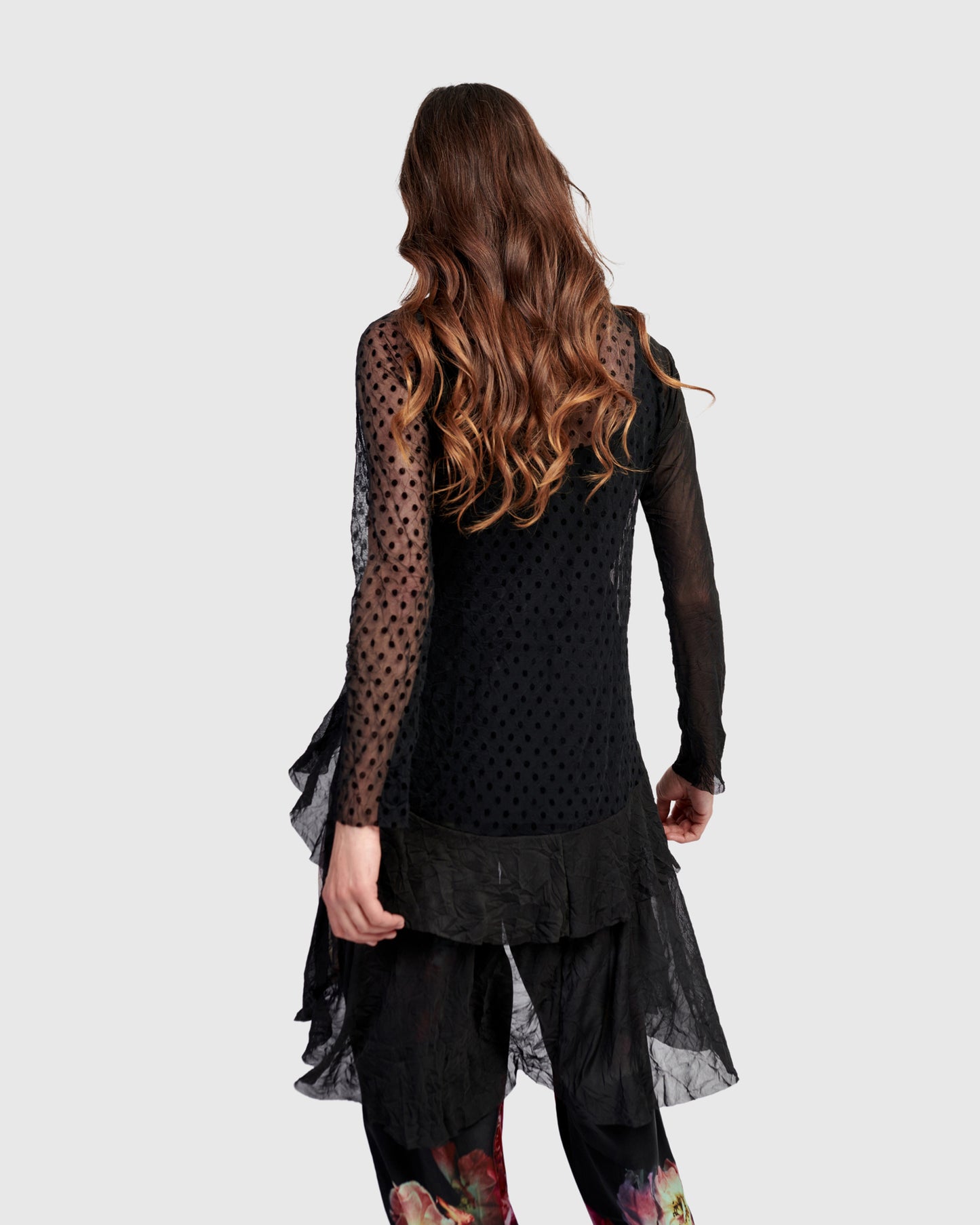 טוניקה אפטר דארק לילי שחורה