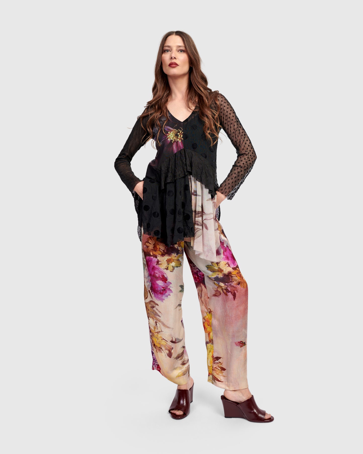 מכנסי אפטר דארק טוב פרחוני