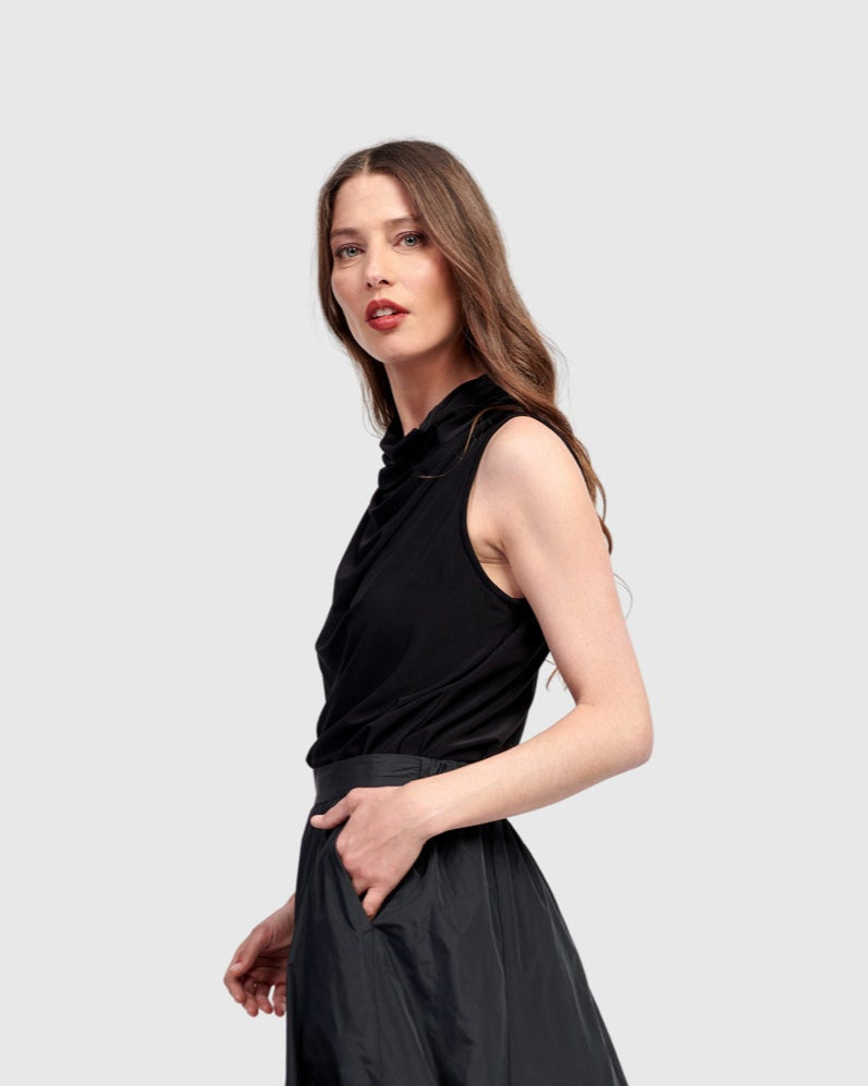 גופייה אפטר דארק רבידה שחורה