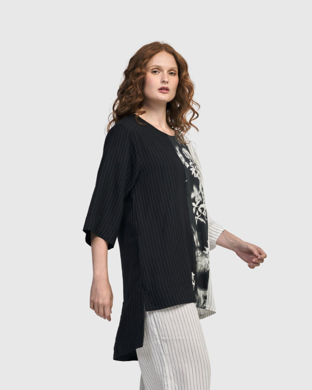 טוניקה שילוש שחור לבן מיקס