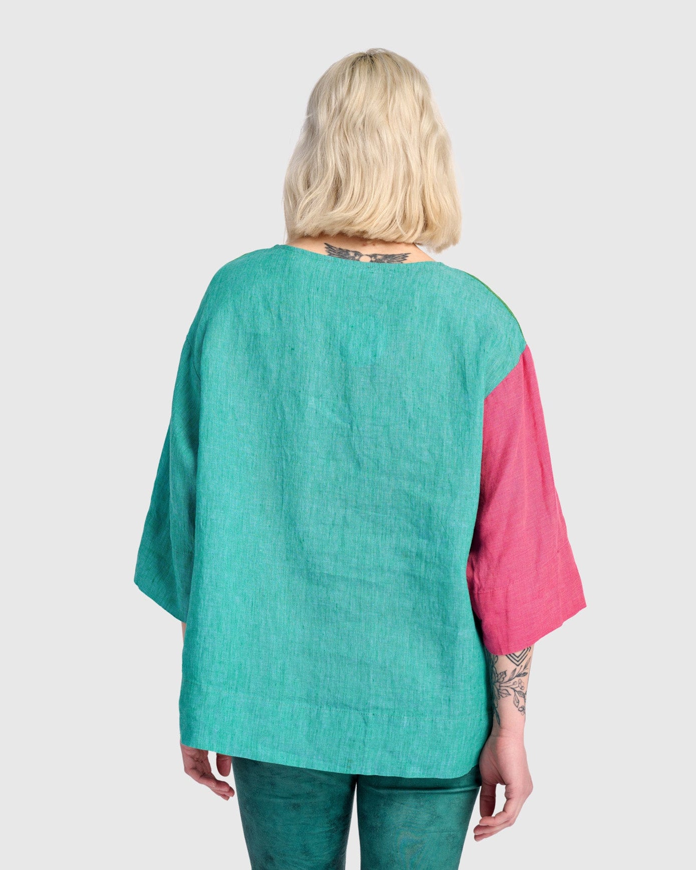 טישירט בסטי פשתן טרופיקל