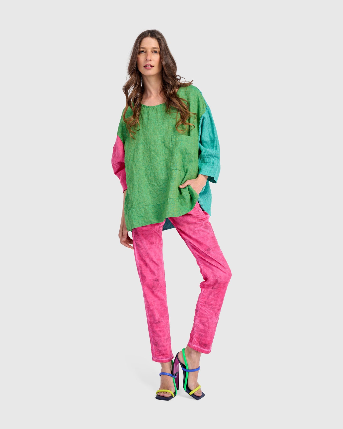 מכנסי גריי מג'נטה