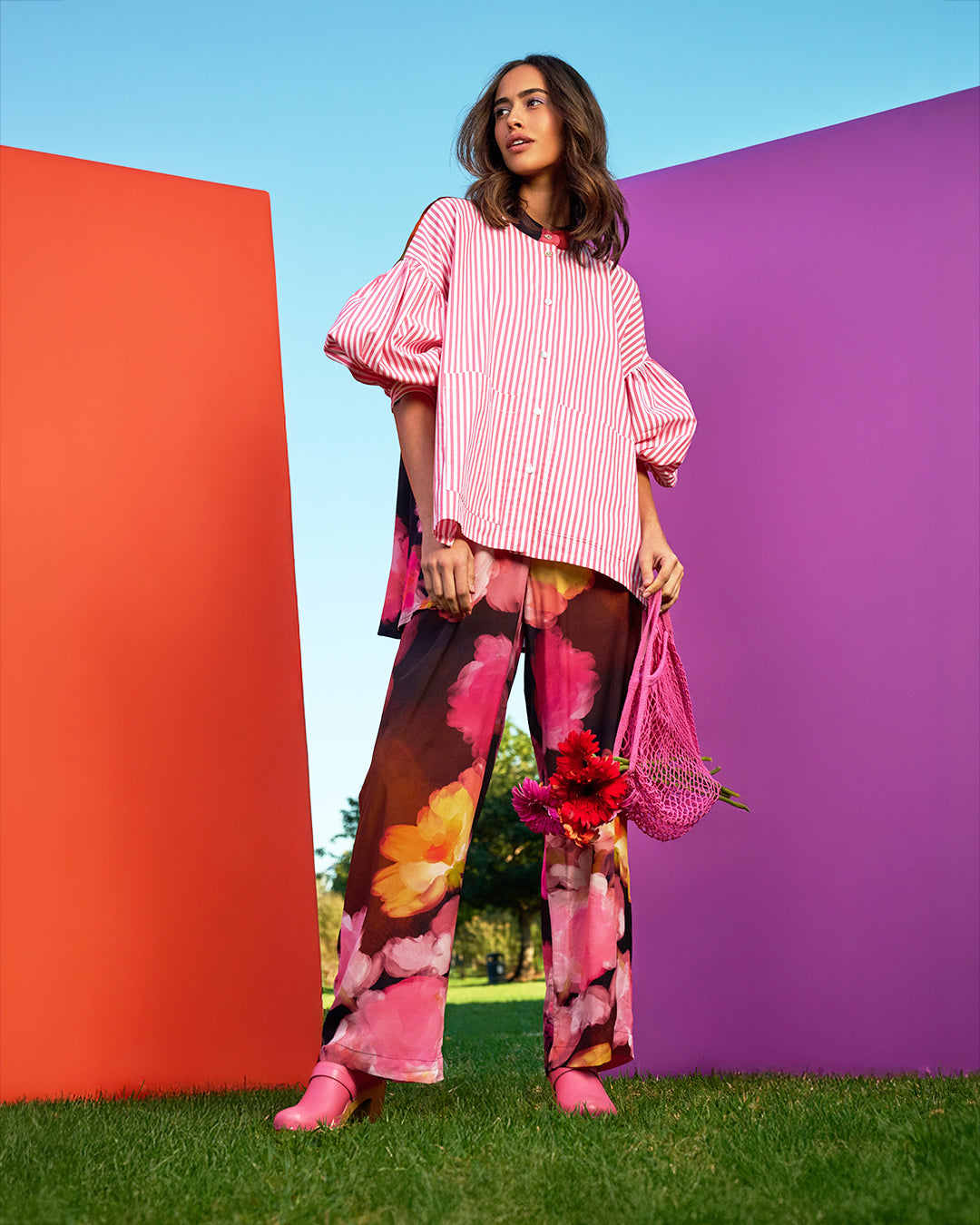 מכנסי בסטי פרחים ורוד