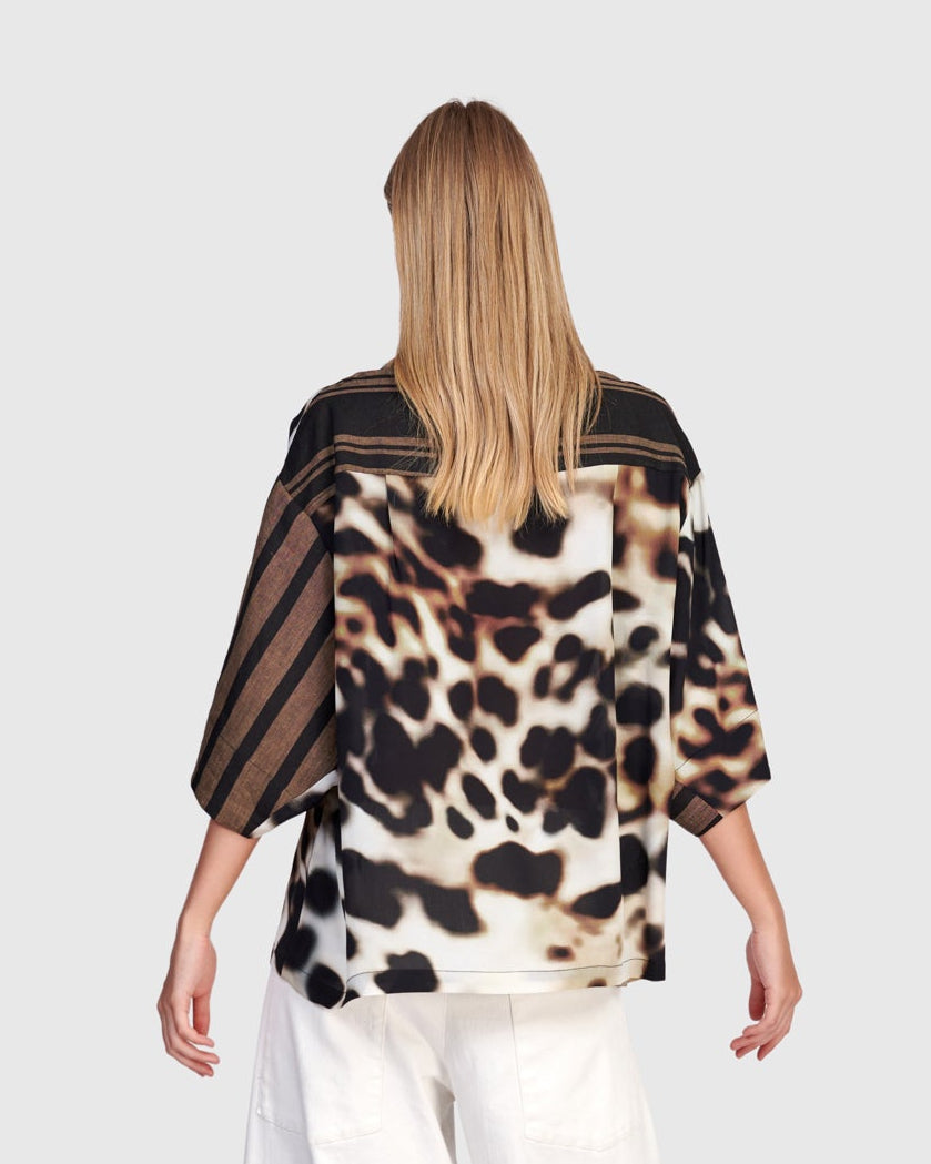 טישירט מנומרת