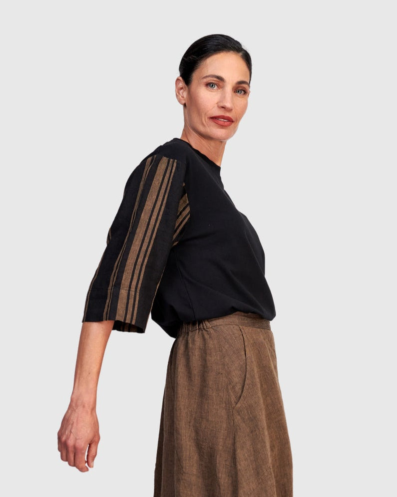 טישירט שרוול פשתן שחורה