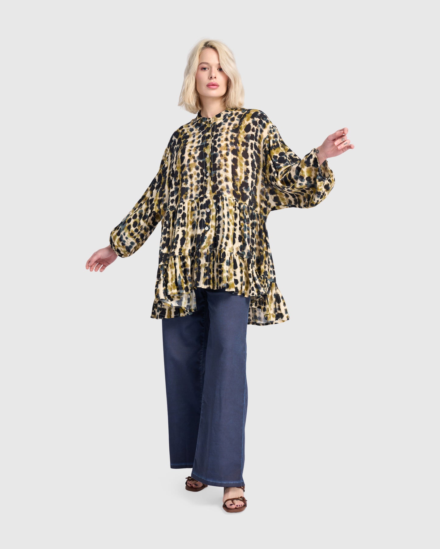 טוניקה קצפת כתמים