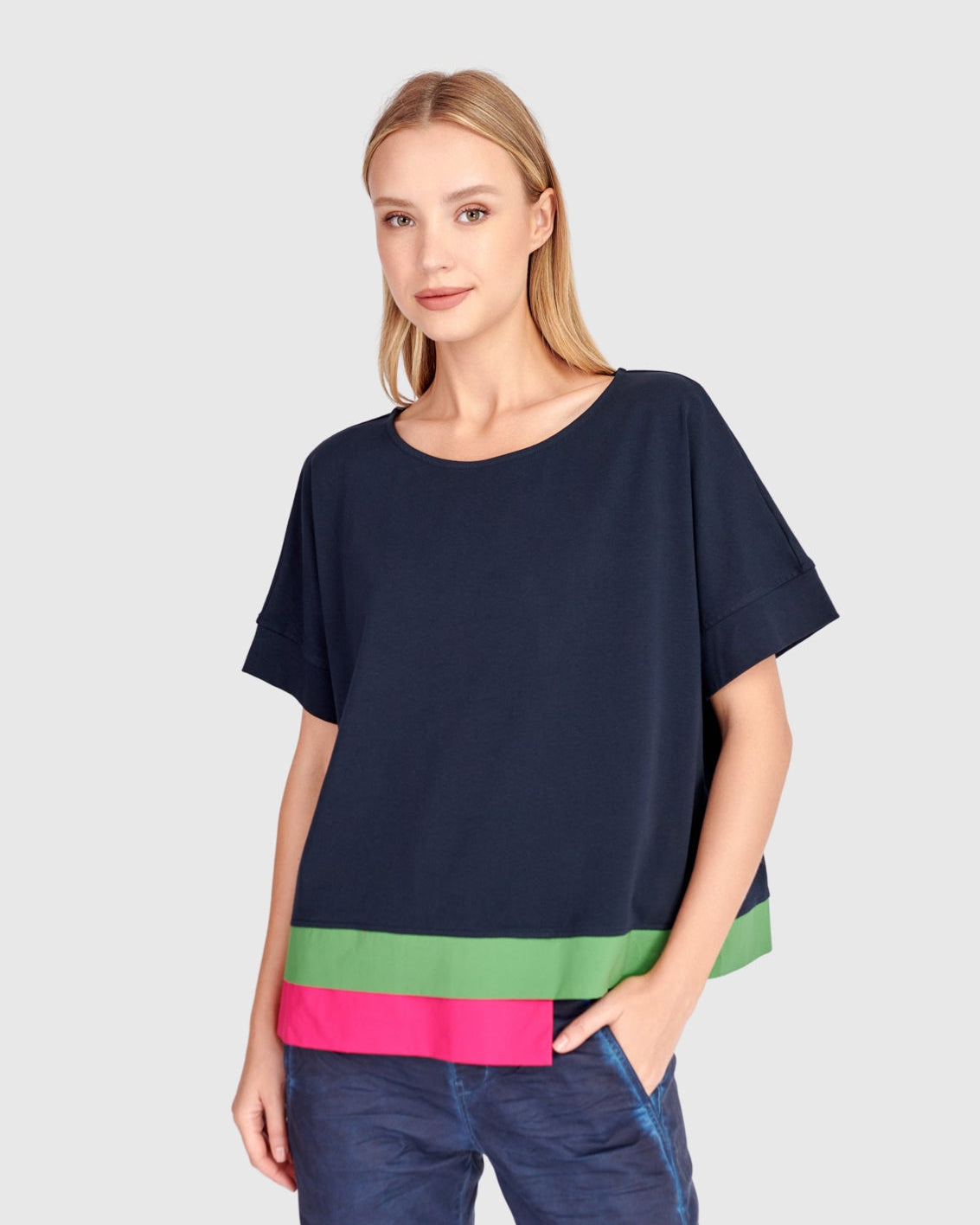 חולצה דנה נייבי