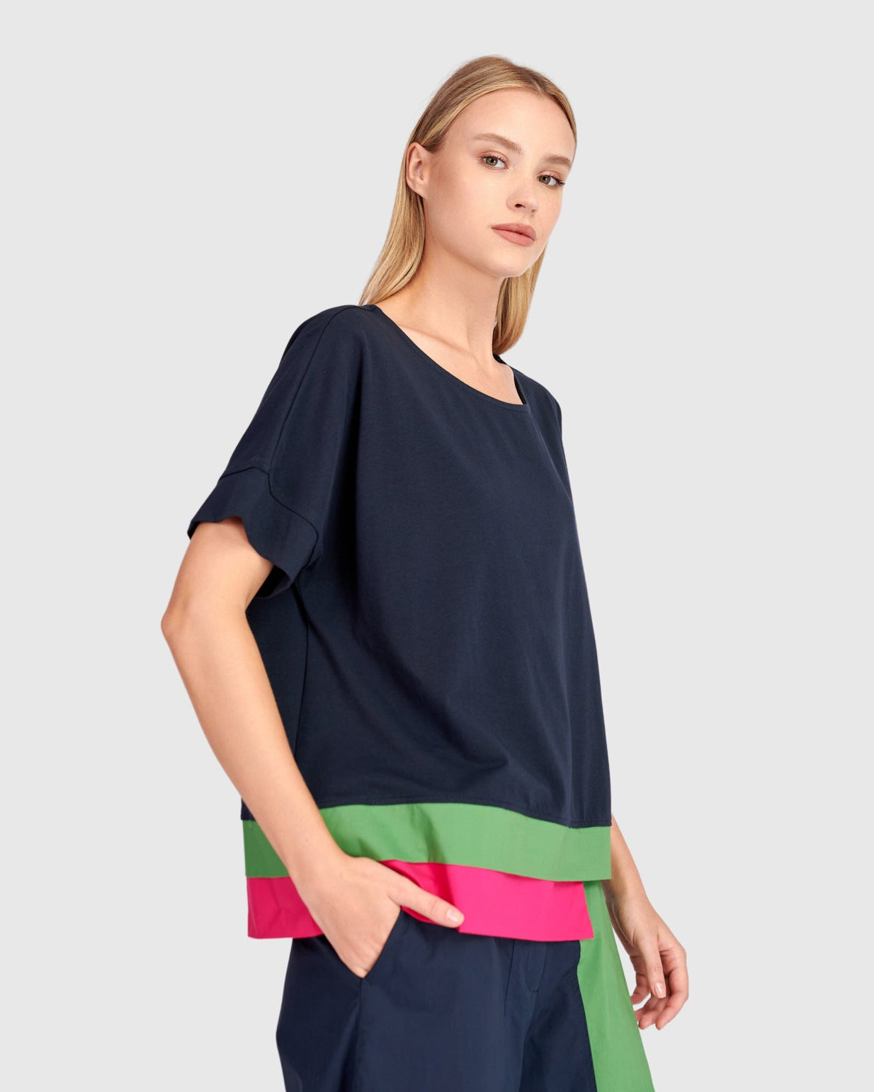 חולצה דנה נייבי