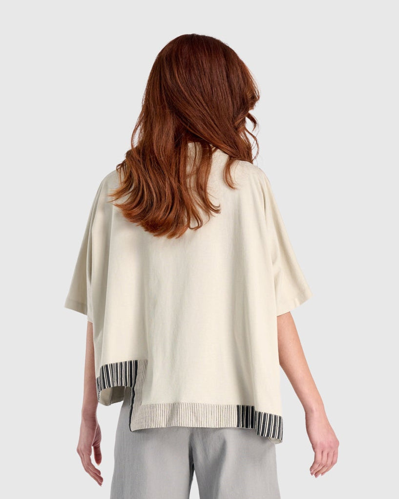 טישירט אורבן מפתח שמנת