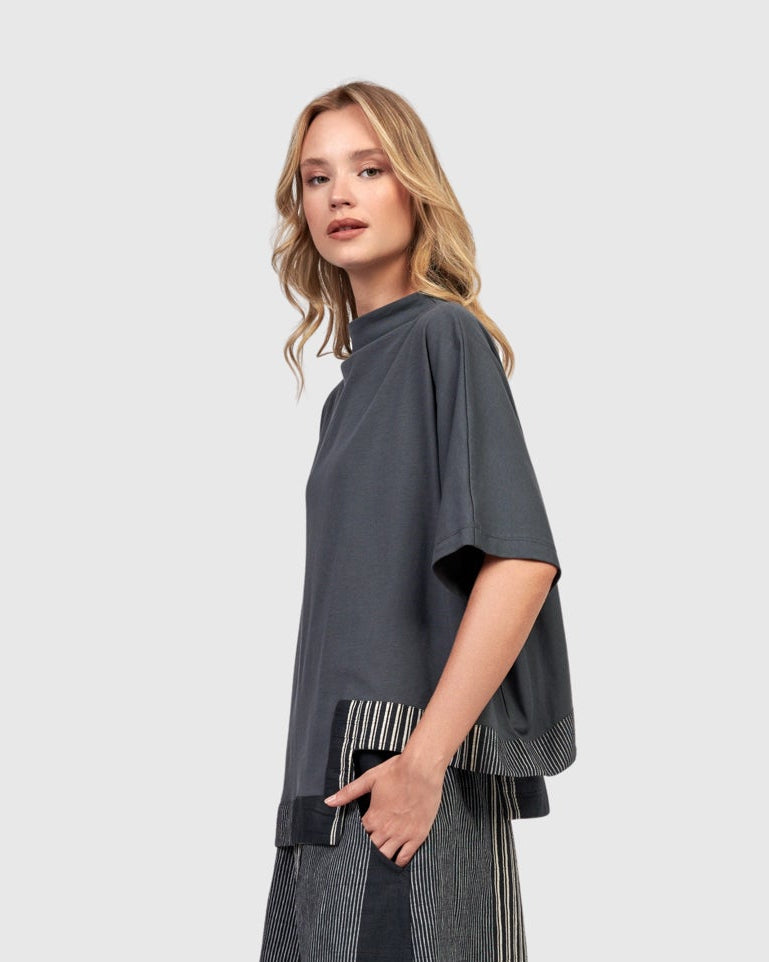 טישירט אורבן מפתח אפור