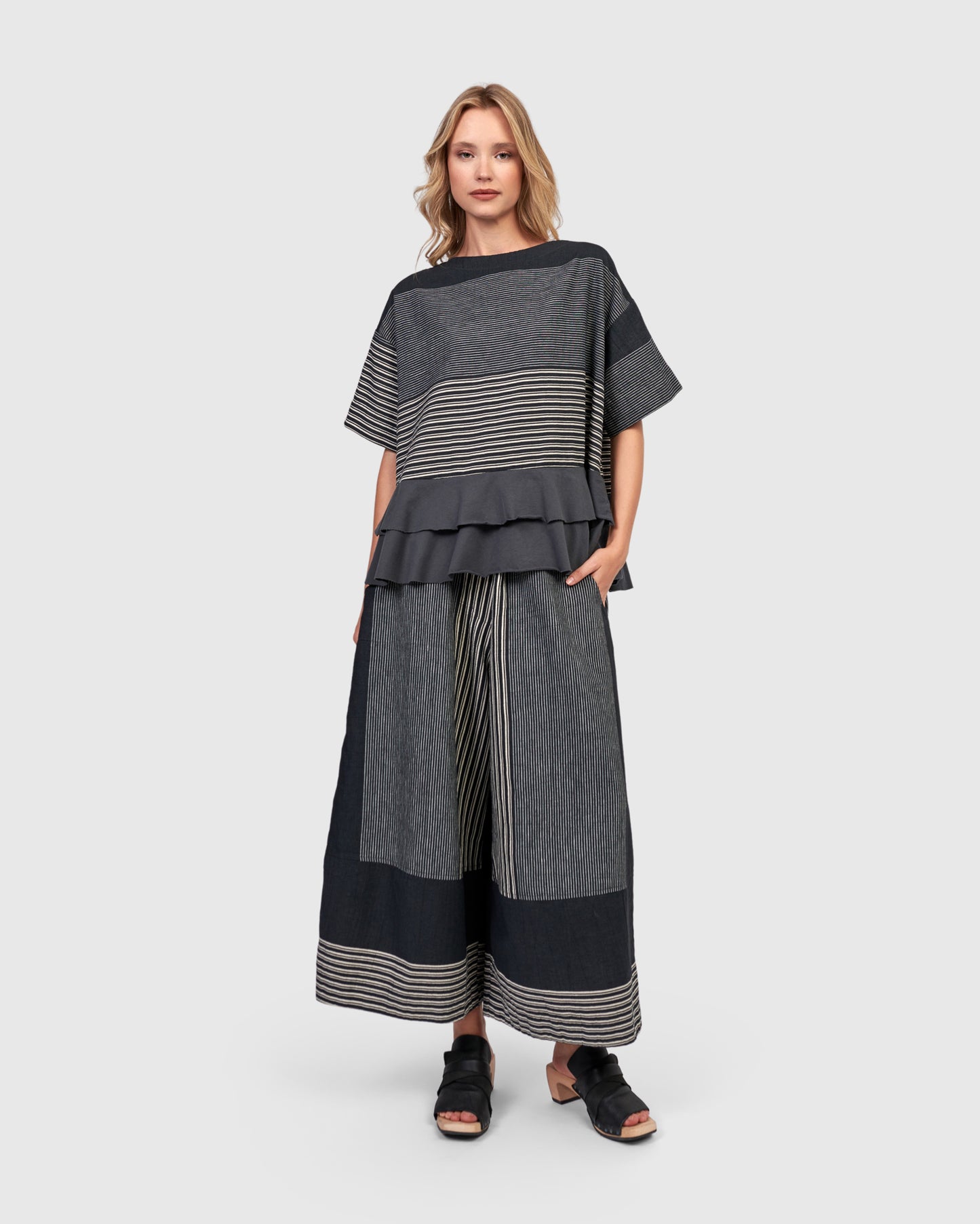 טישירט אורבן פשתן פסים