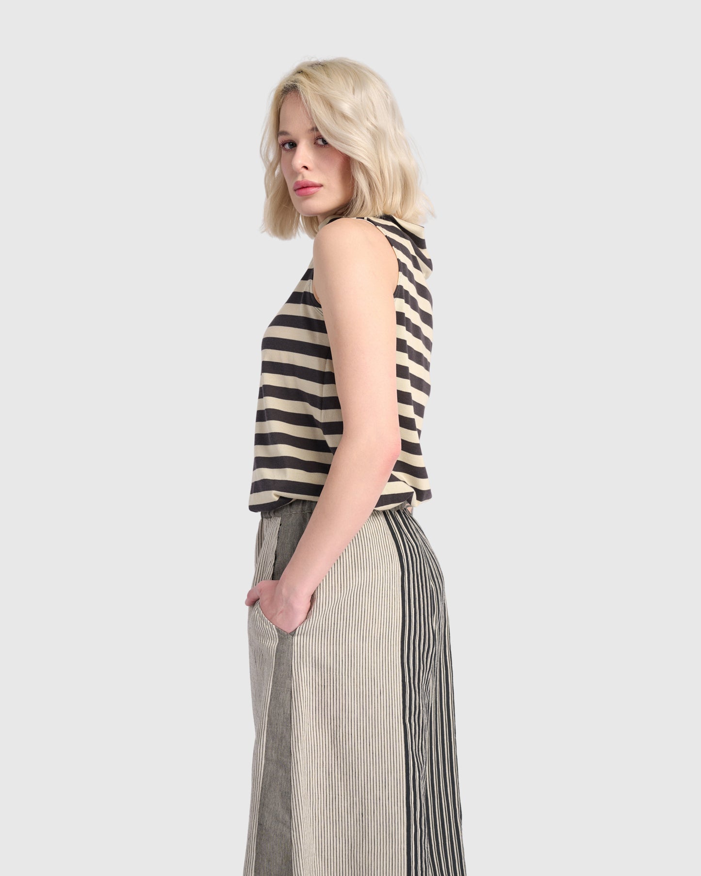 גופייה אורבן גולף בז'