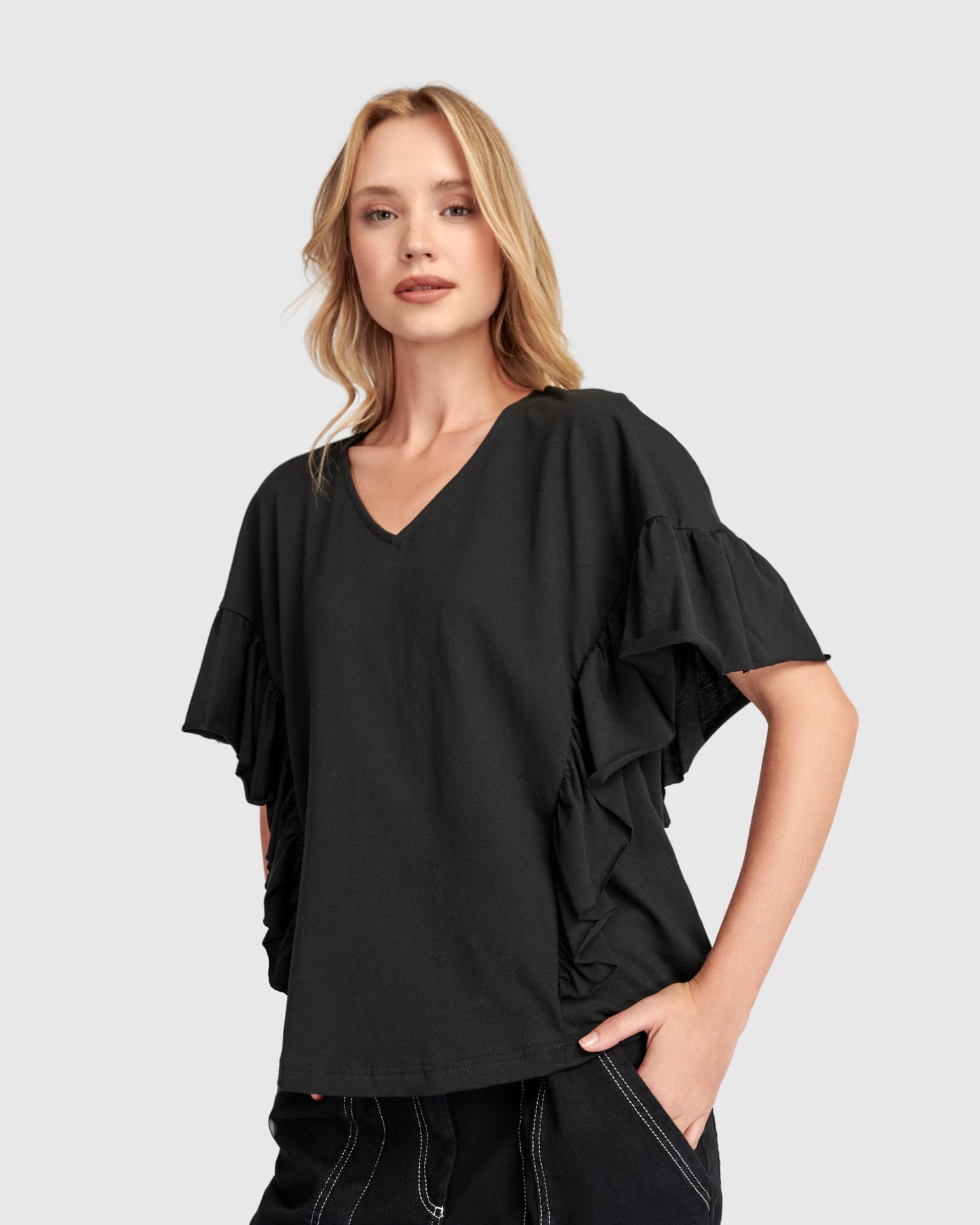 טישירט אורבן רפרוף שחורה