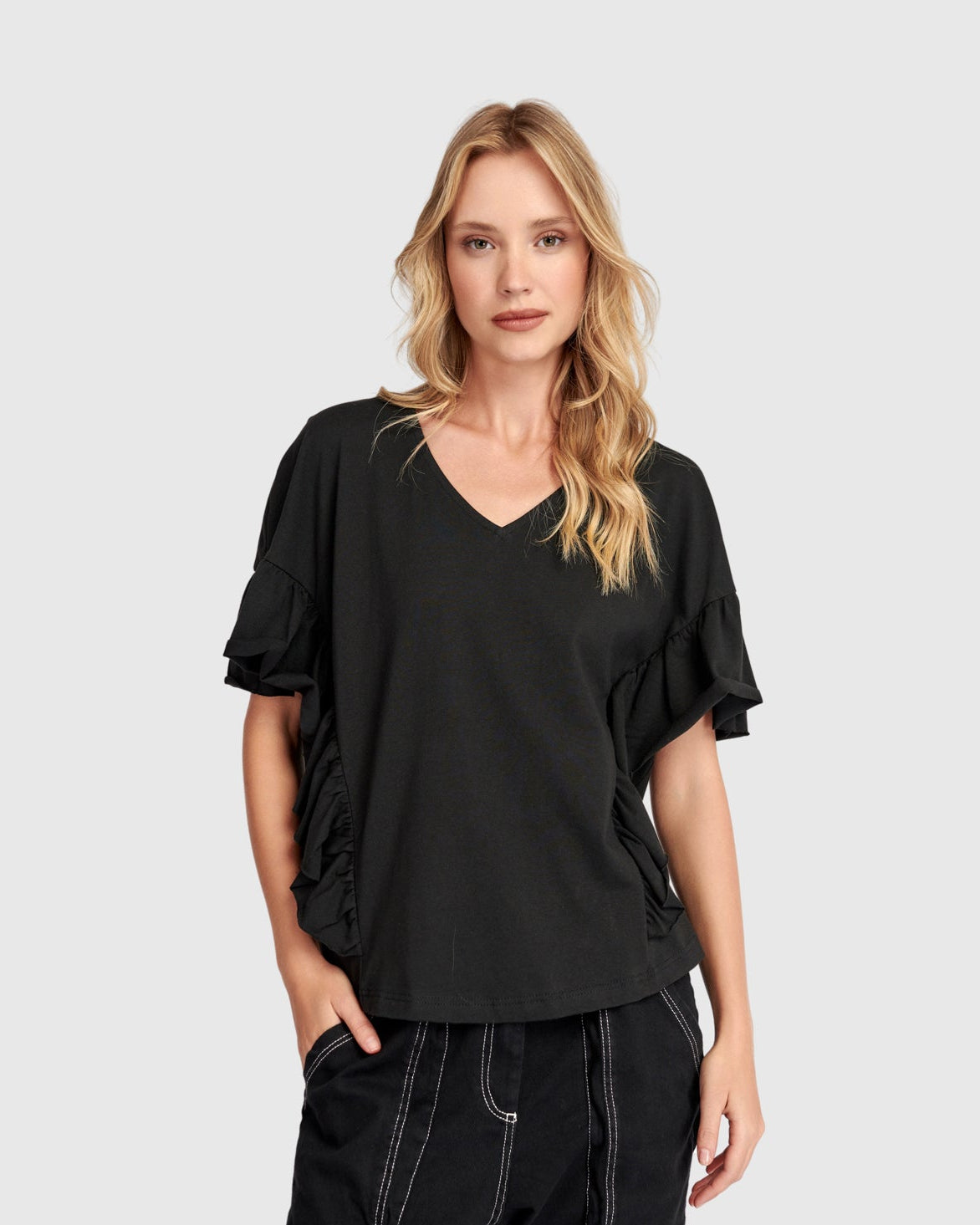 טישירט אורבן רפרוף שחורה