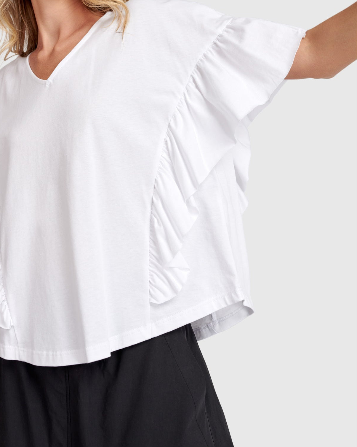 טישירט אורבן רפרוף לבן