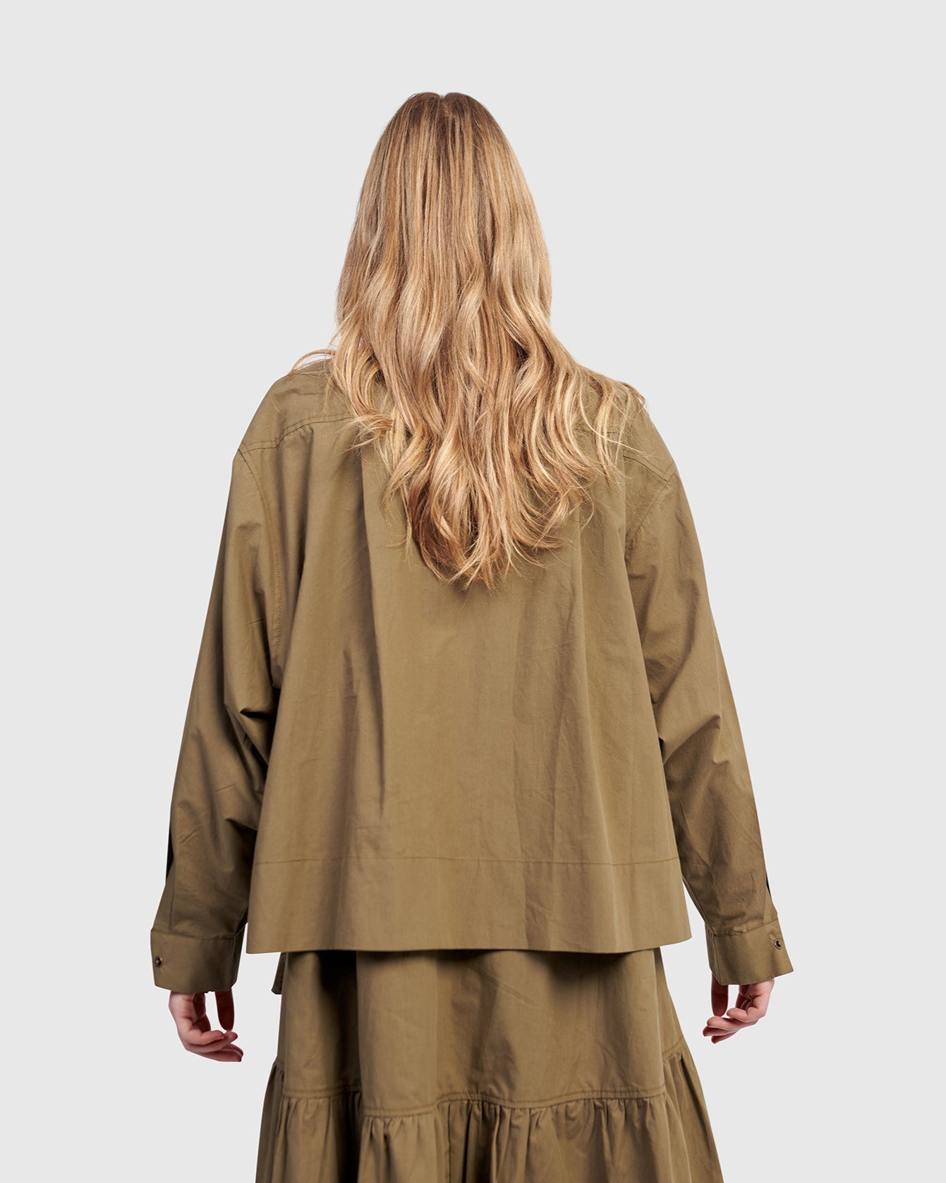 חולצה אורבן מוצלחת חאקי