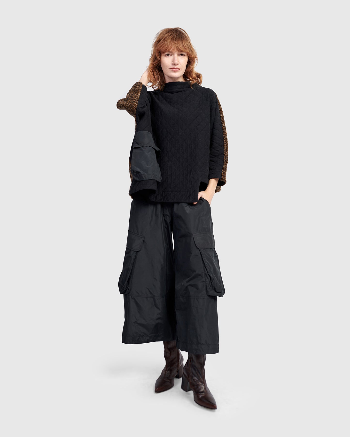 סווטשירט אורבן מפתח מיקס שחור