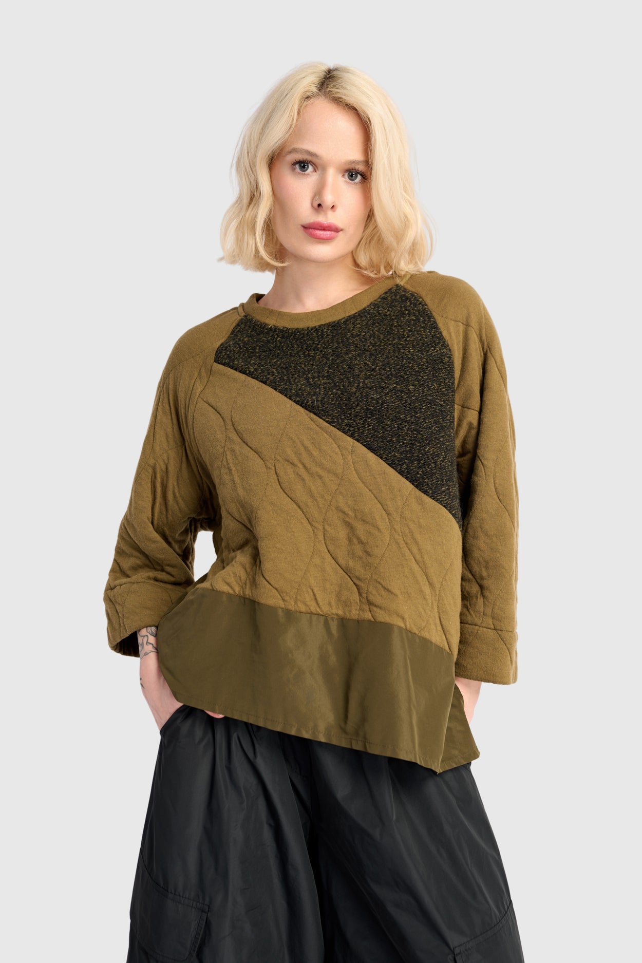 סווטשירט אורבן מחולק חאקי