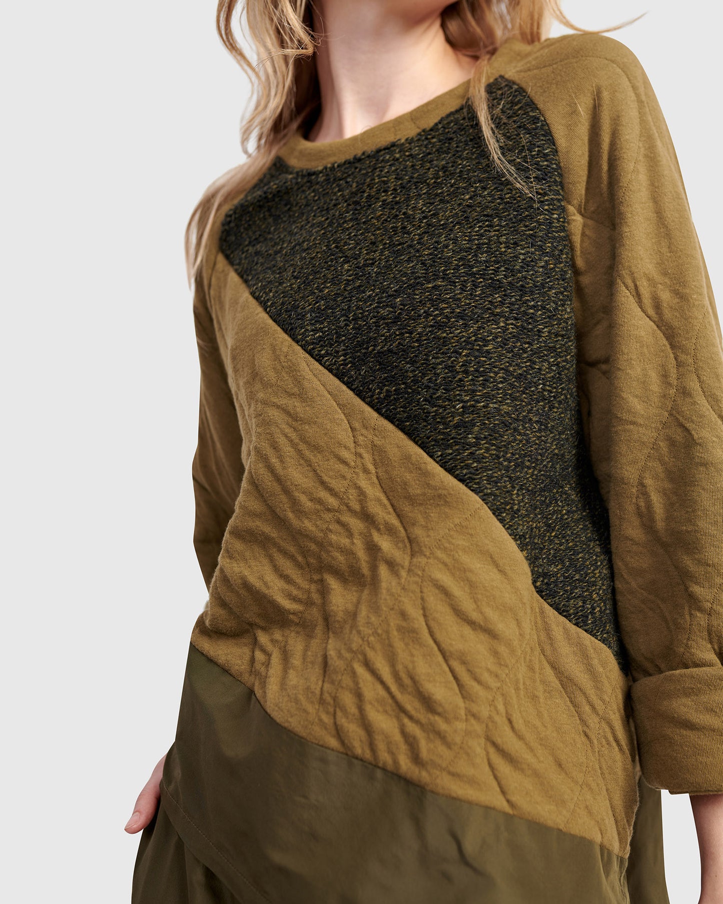 סווטשירט אורבן מחולק חאקי