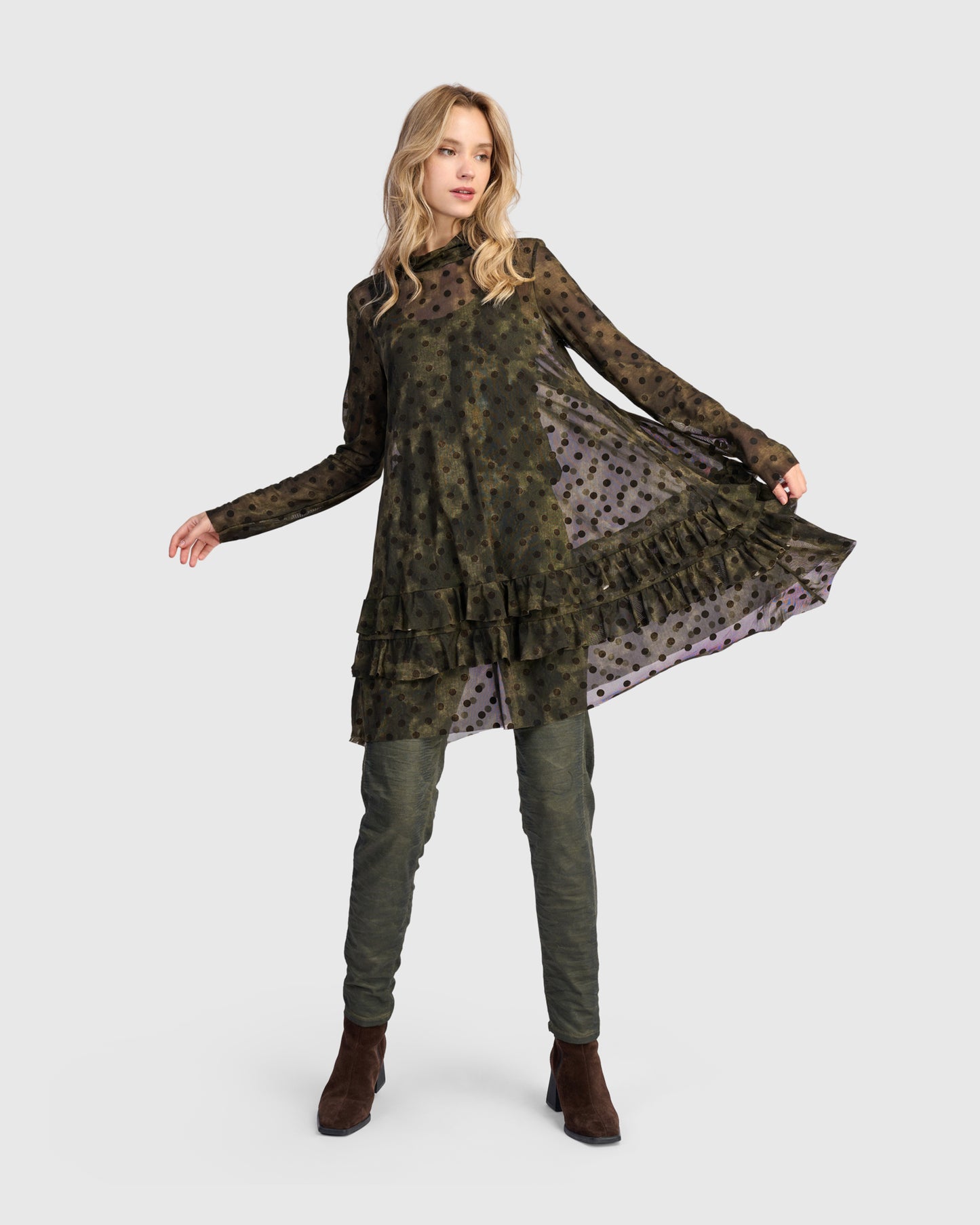 טוניקה אורבן דנטל נקודות