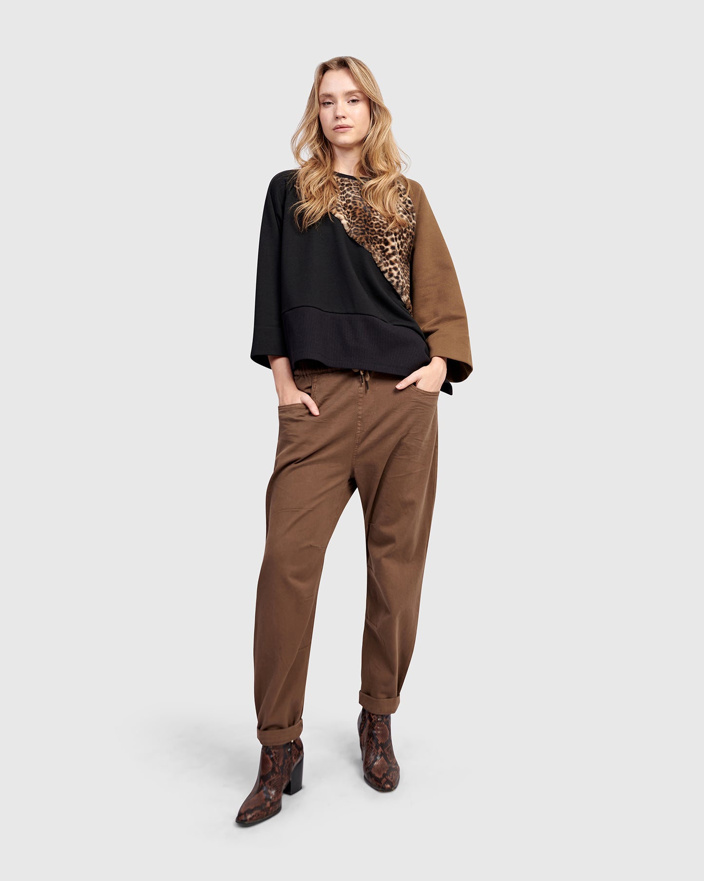 מכנסי גירלפרנד כאמל