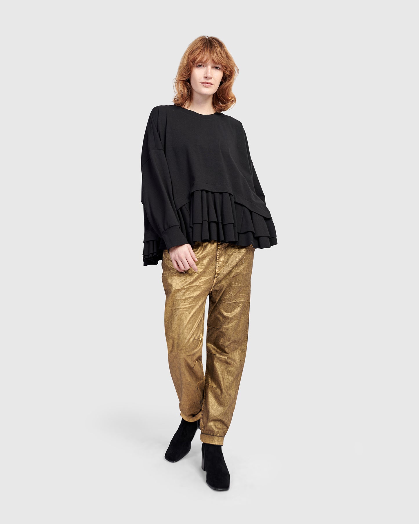 סווטשירט אורבן רחב לב שחור