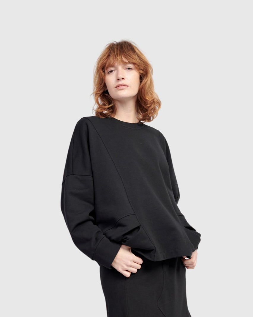 סווטשירט אורבן קפלים שחור