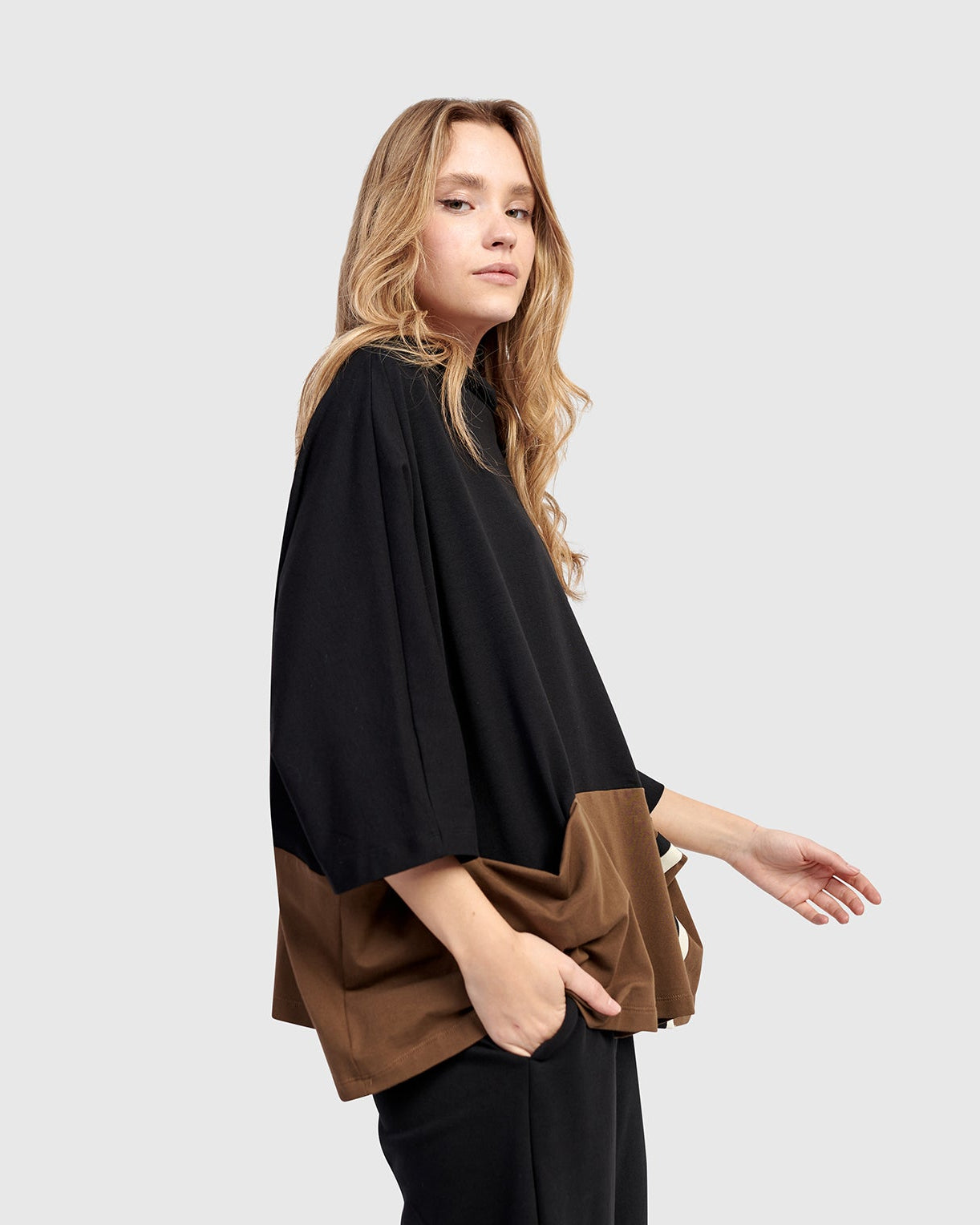 סווטשירט אורבן פס קצר