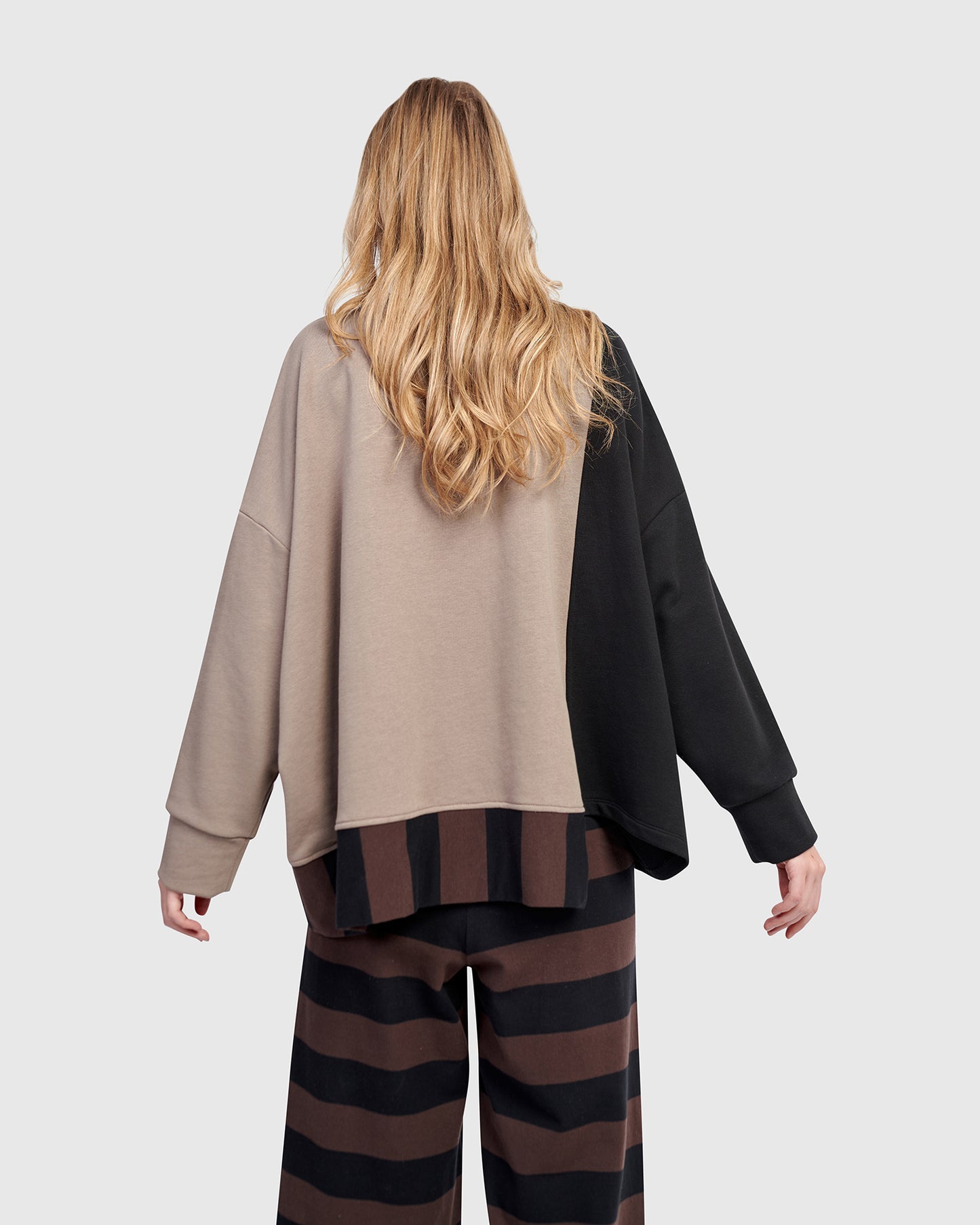 סווטשירט אורבן מחולק מיקס