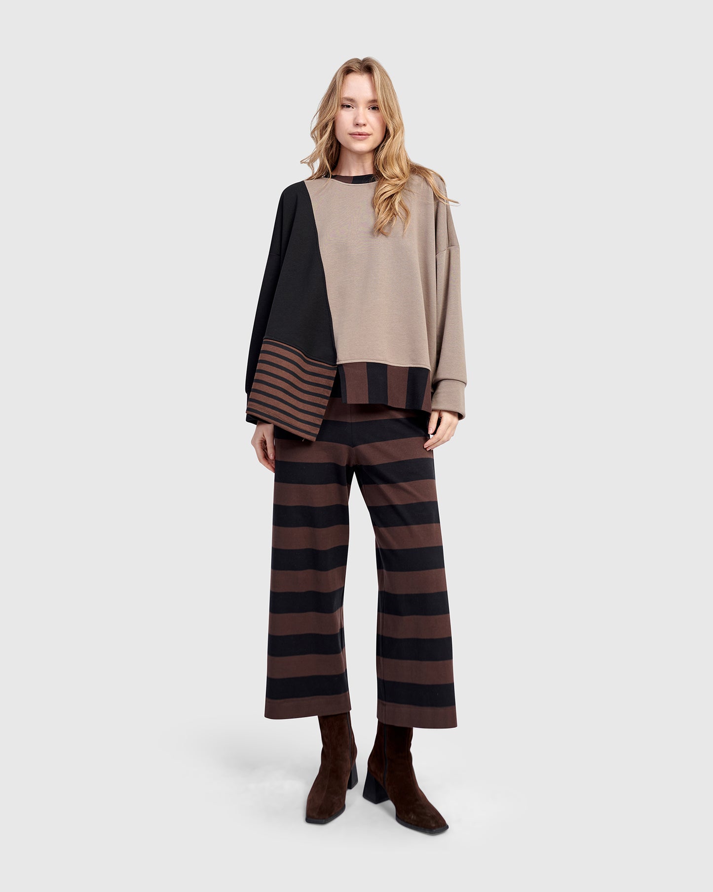 מכנסי אורבן בסטי פסים חום