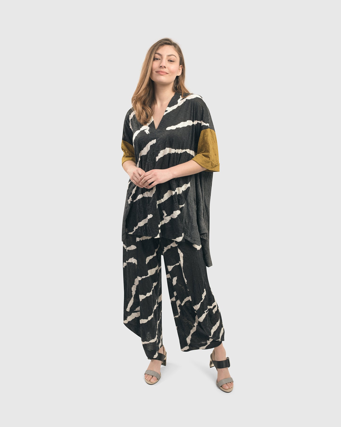 חולצה קרינקל פורצת מיקס