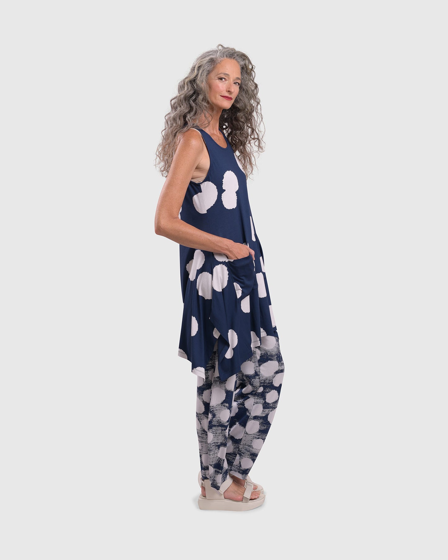 גופייה וירג'יניה דוטי נייבי