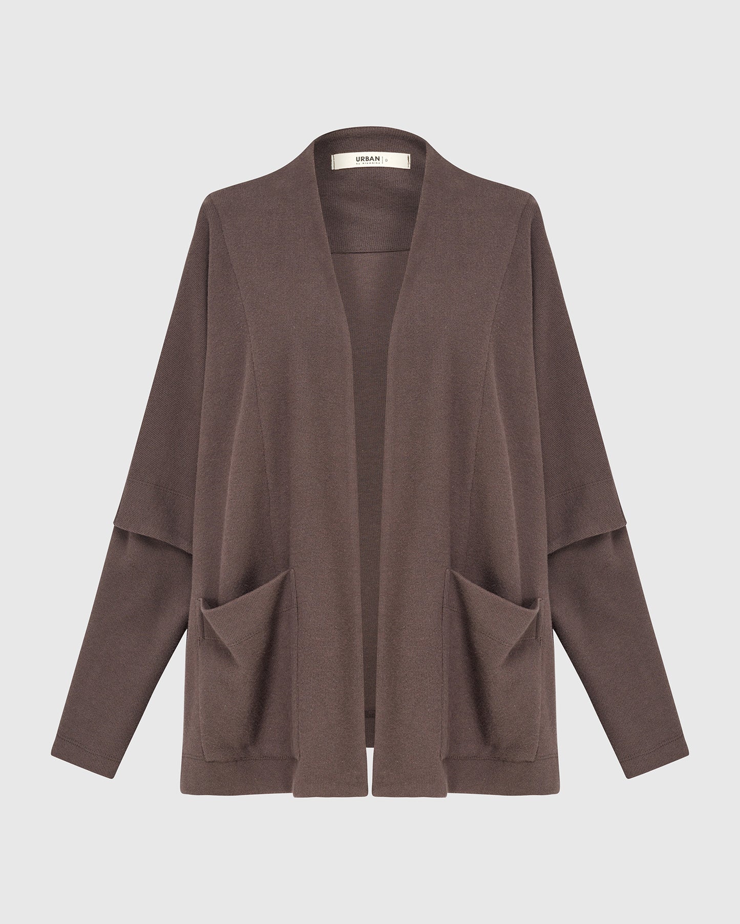 ז'קט אורבן על חולצה מוקה