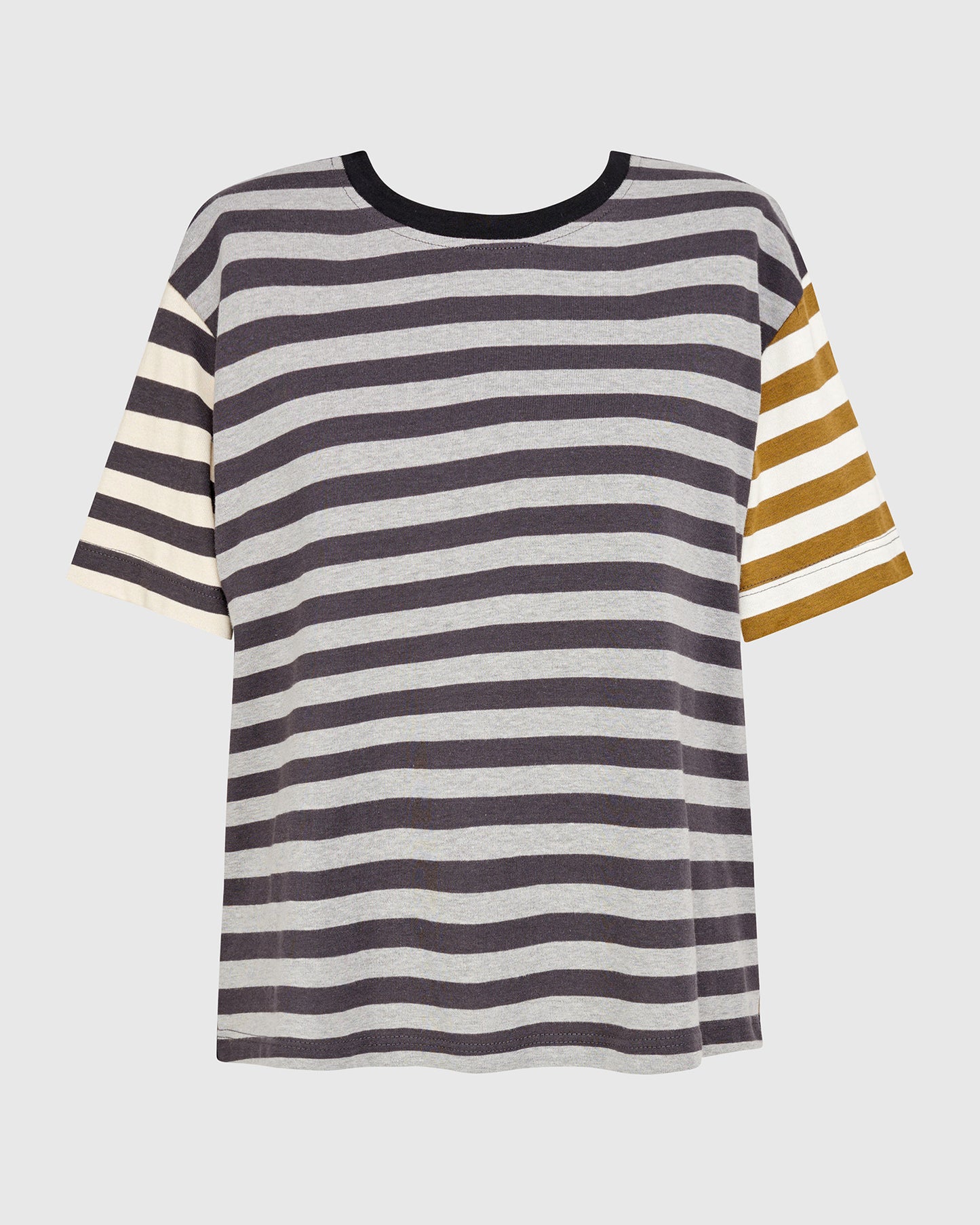 טישירט אורבן שילוב פסים